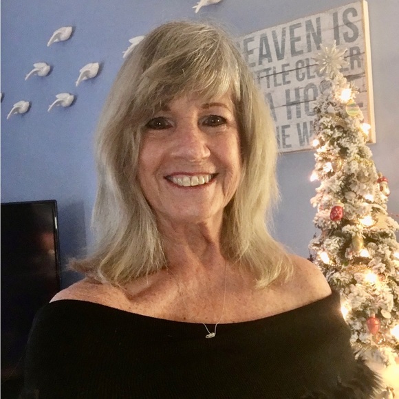 Meet your Posher, Margie - Picture 4 of 4